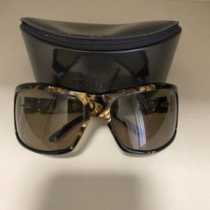 Alexander McQueen sunglasses